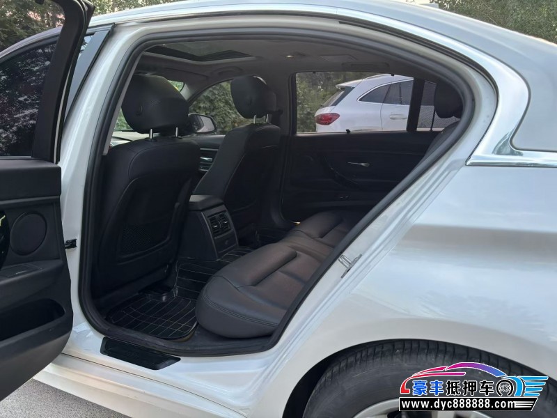 16年宝马3系轿车抵押车出售