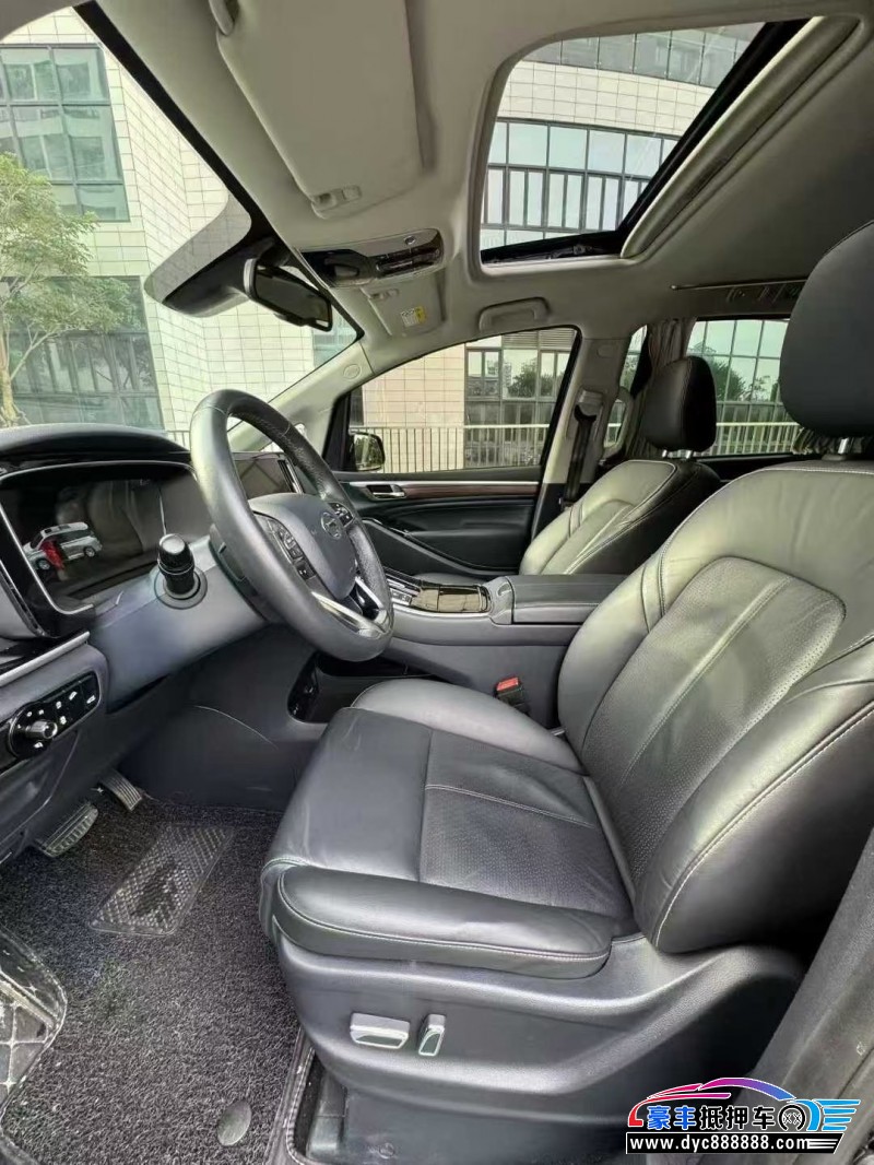 22年传祺M8轿车抵押车出售