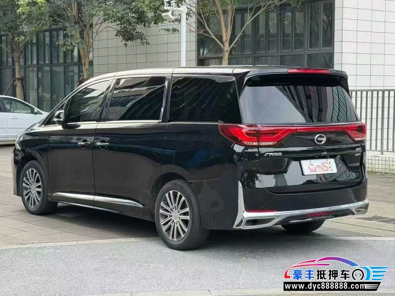 22年传祺M8轿车抵押车出售