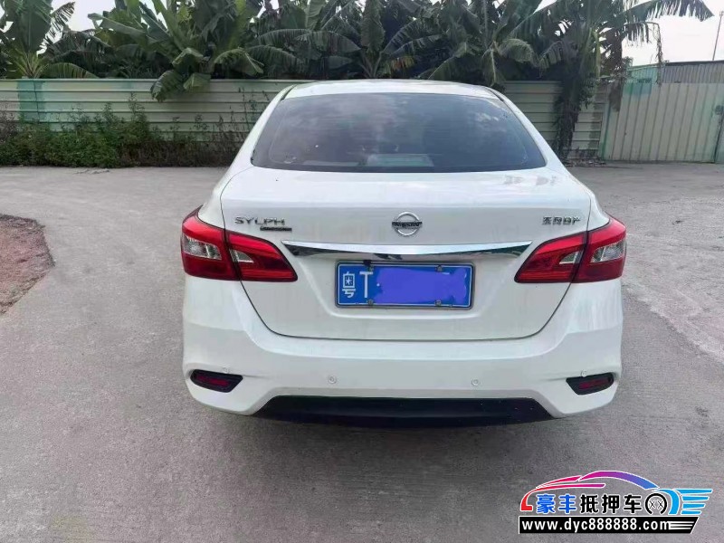 21年日产轩逸轿车抵押车出售