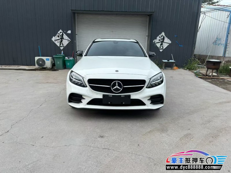 21年奔驰C轿车抵押车出售