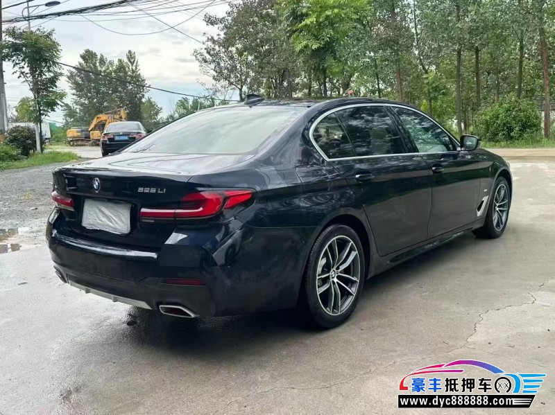 21年宝马5系轿车抵押车出售