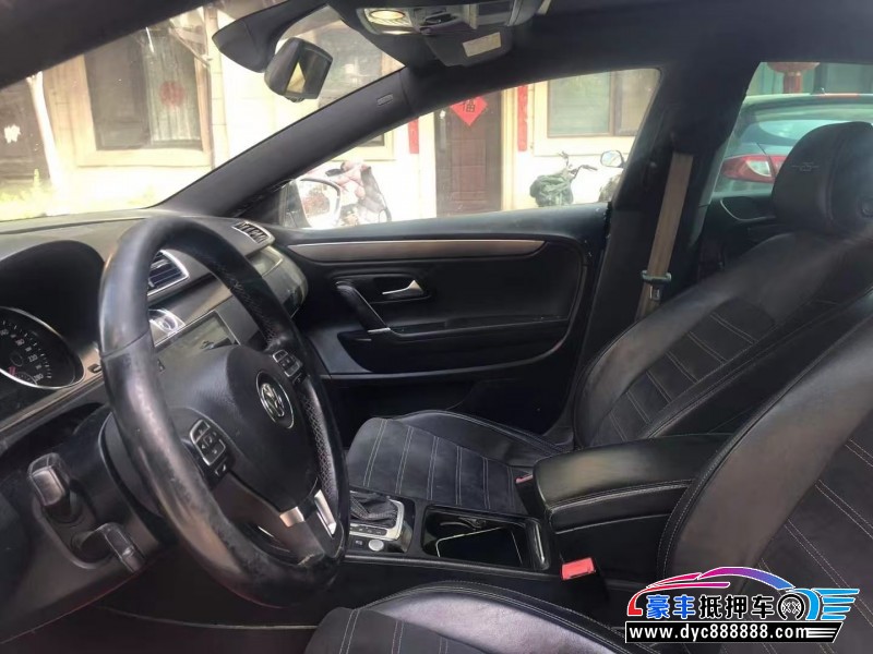 16年大众CC轿车抵押车出售