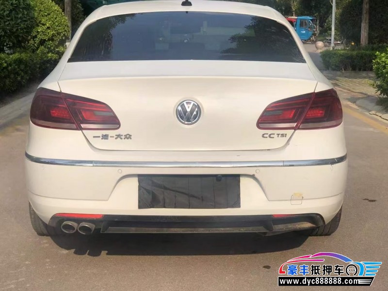 16年大众CC轿车抵押车出售