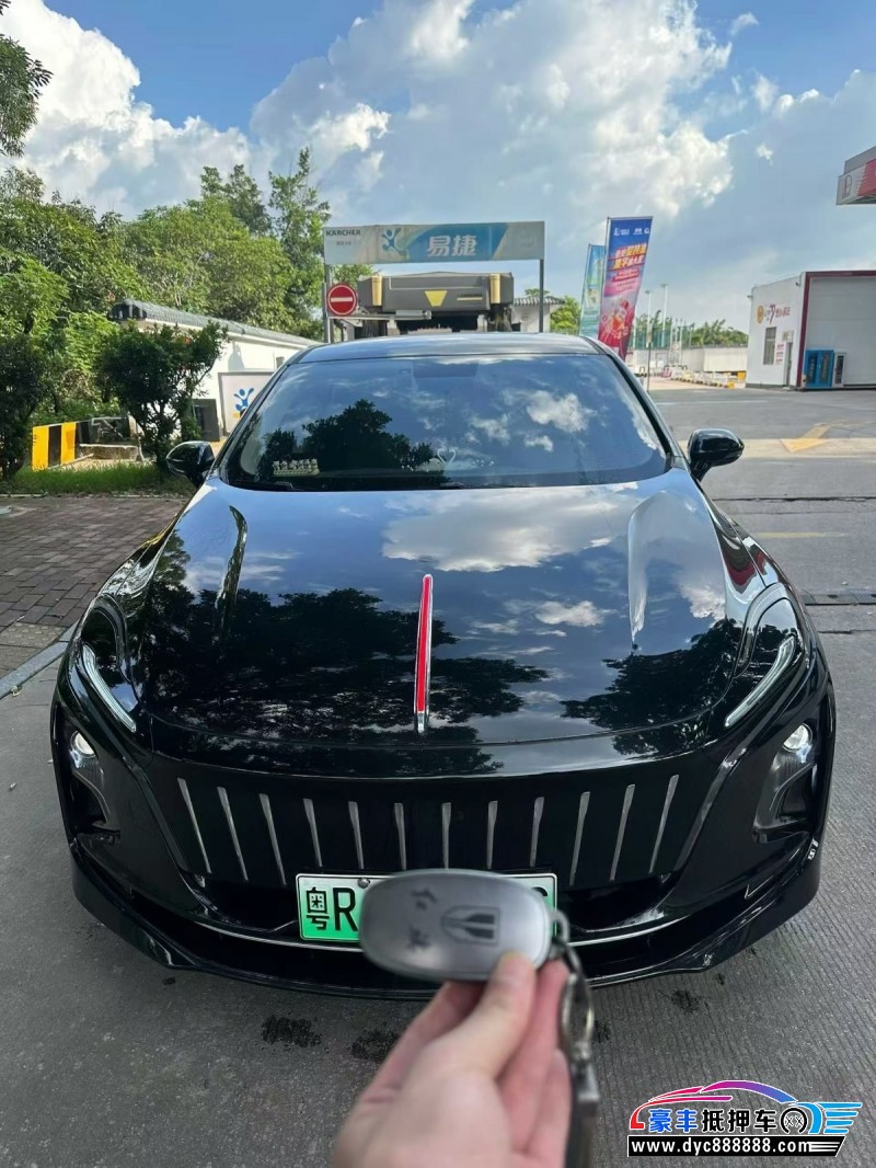 24年红旗EQM5轿车抵押车出售