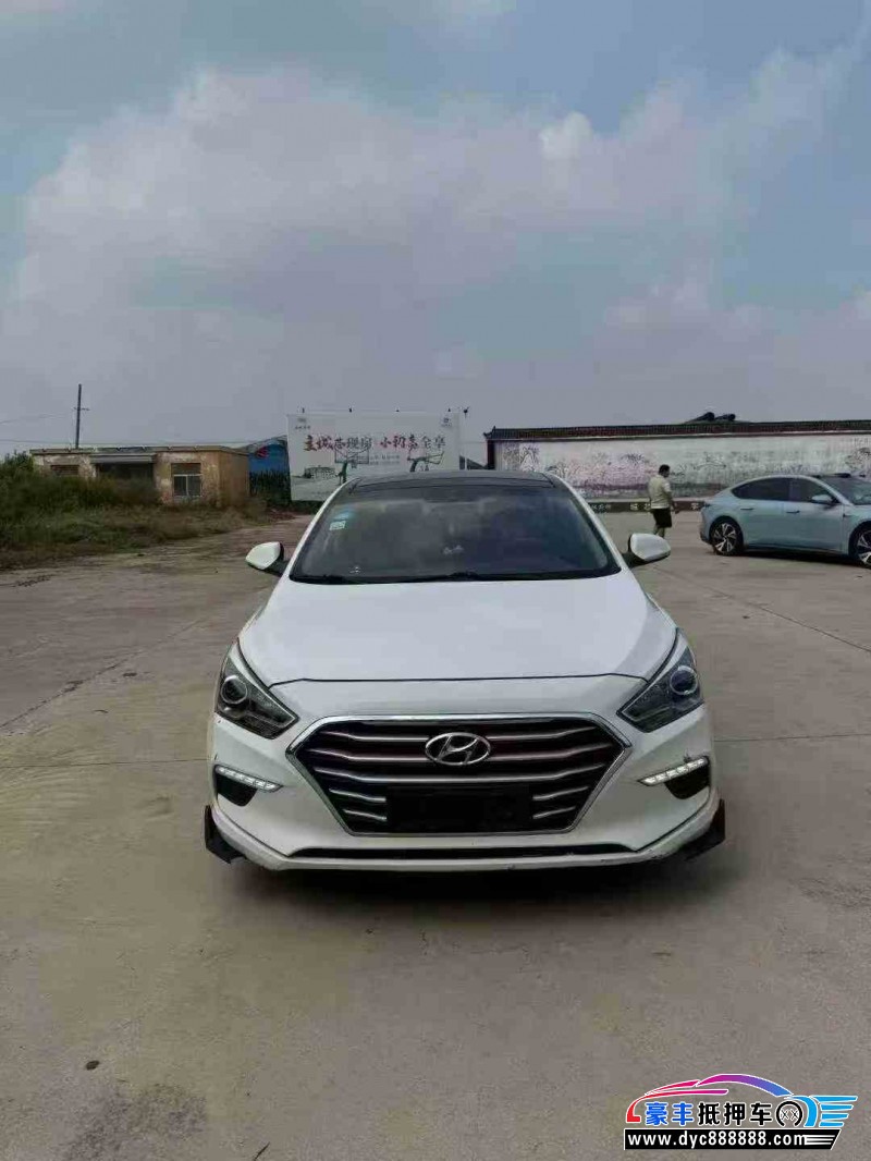 18年现代名图轿车抵押车出售