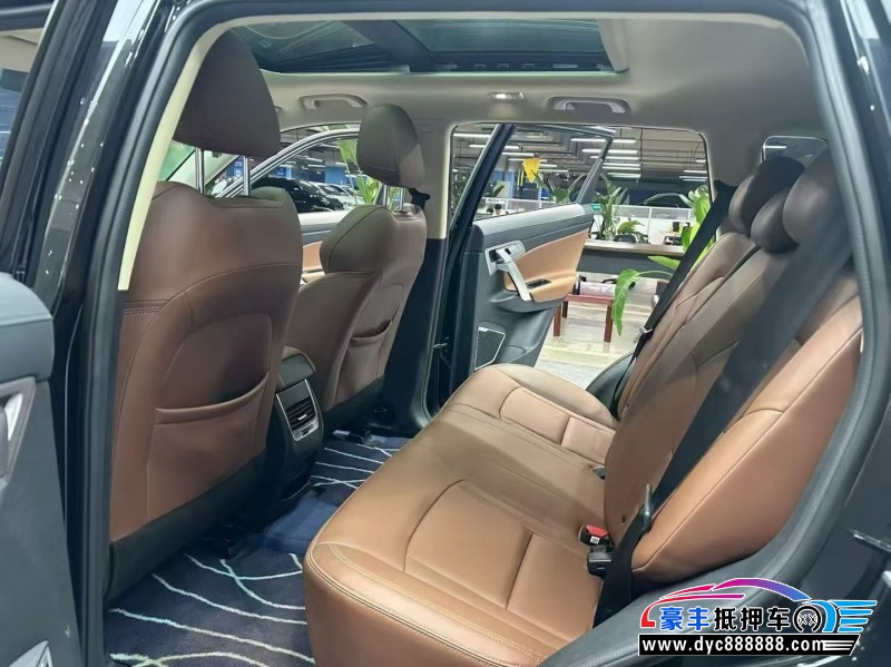 22年吉利博越轿车抵押车出售