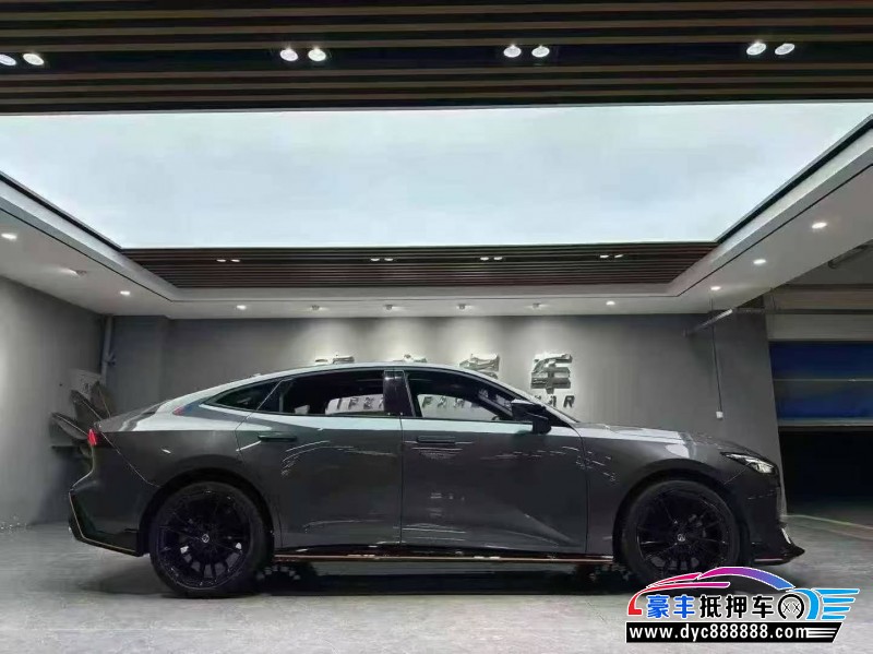 23年长安长安UNI轿车抵押车出售