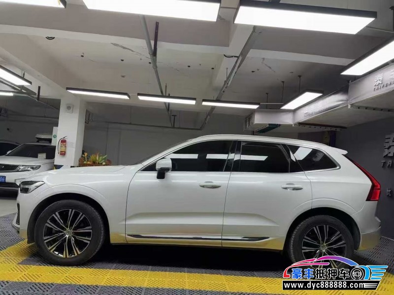 22年沃尔沃XC60轿车抵押车出售