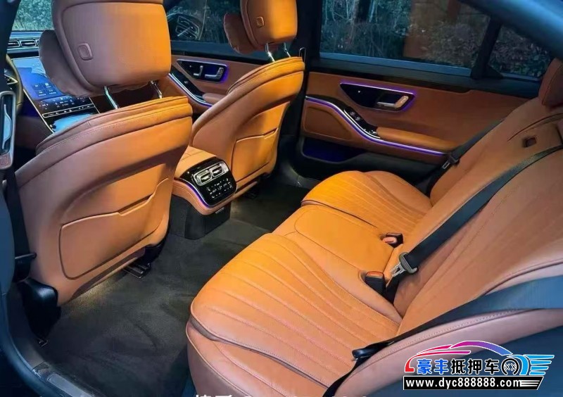 24年奔驰S轿车抵押车出售