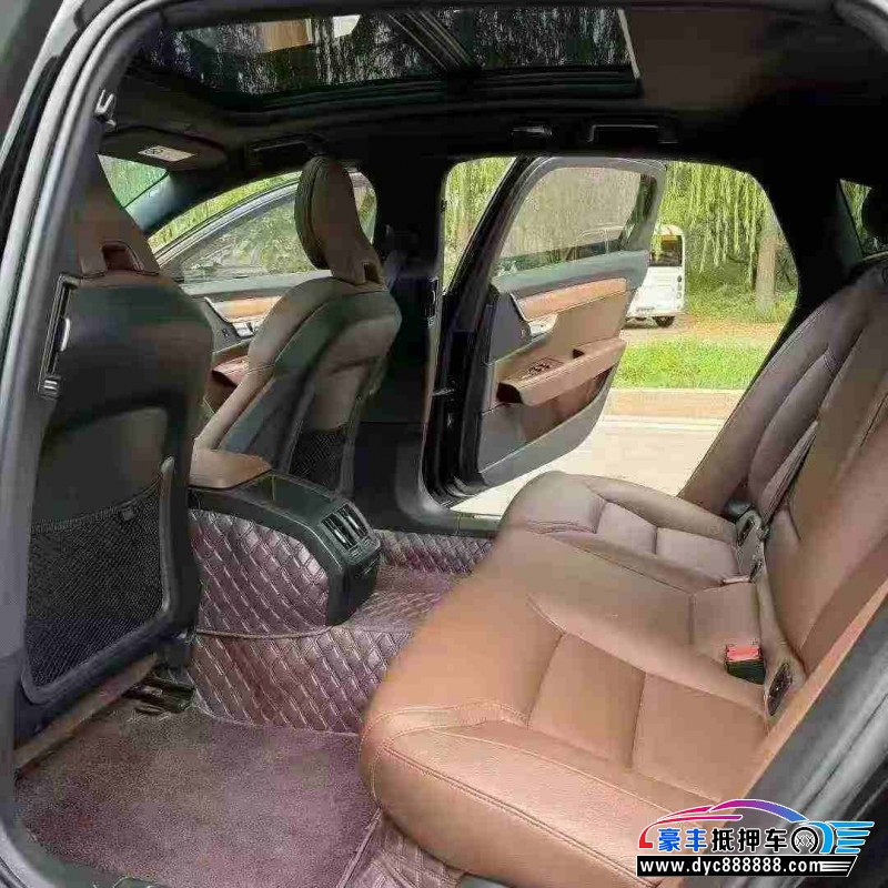 24年沃尔沃S90轿车抵押车出售