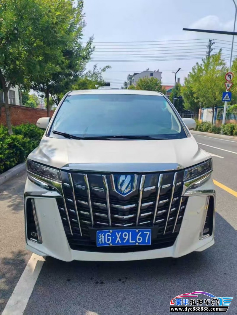 13年丰田埃尔法轿车抵押车出售