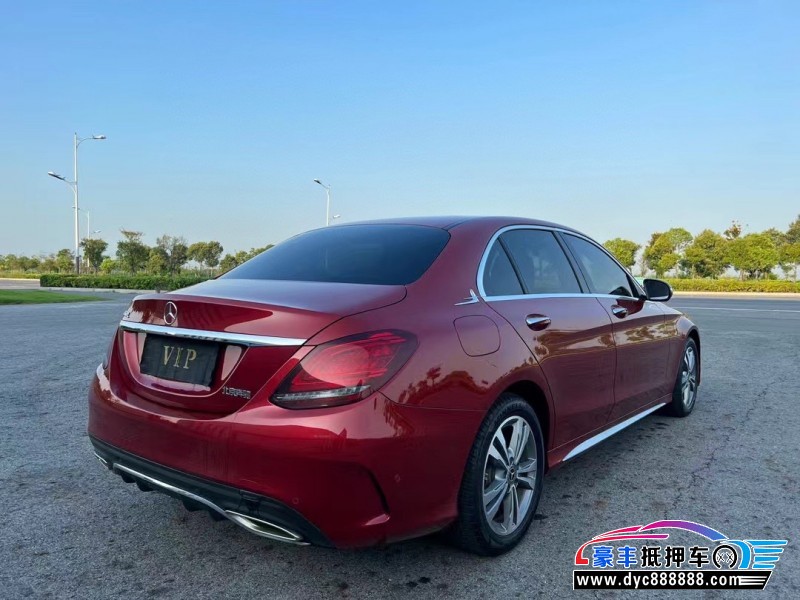 20年奔驰C轿车抵押车出售