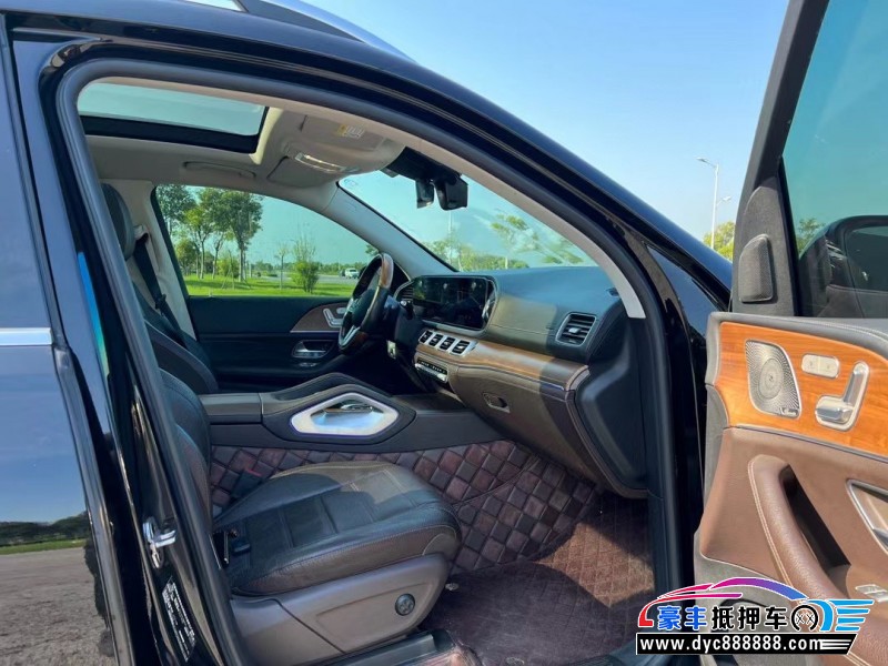 22年奔驰GLS轿车抵押车出售