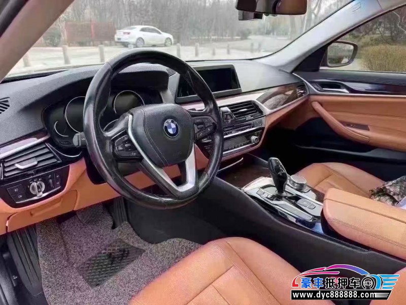 18年宝马5系轿车抵押车出售