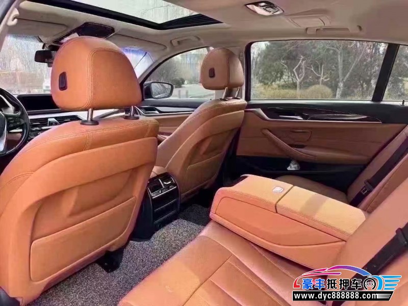 18年宝马5系轿车抵押车出售