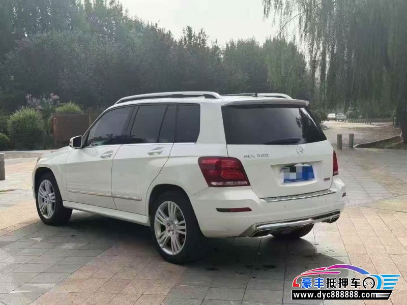 15年奔驰GLK轿车抵押车出售