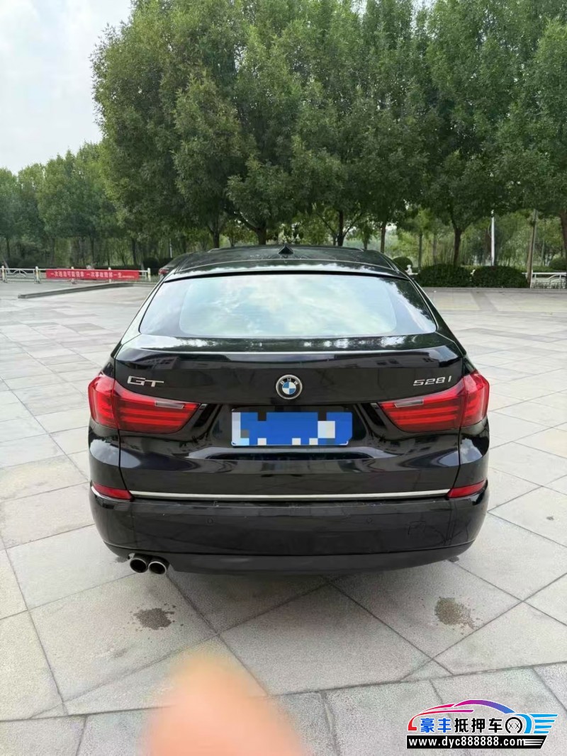 14年宝马5系轿车抵押车出售