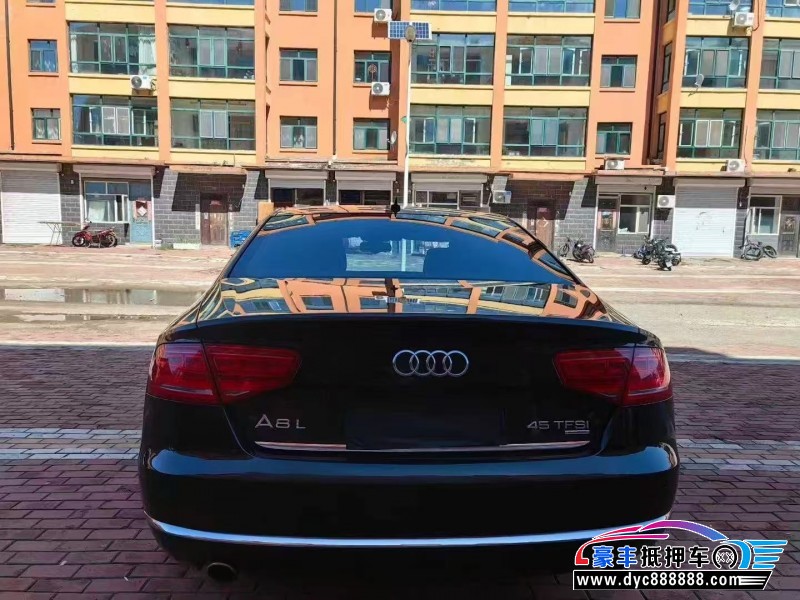 14年奥迪A8L轿车抵押车出售