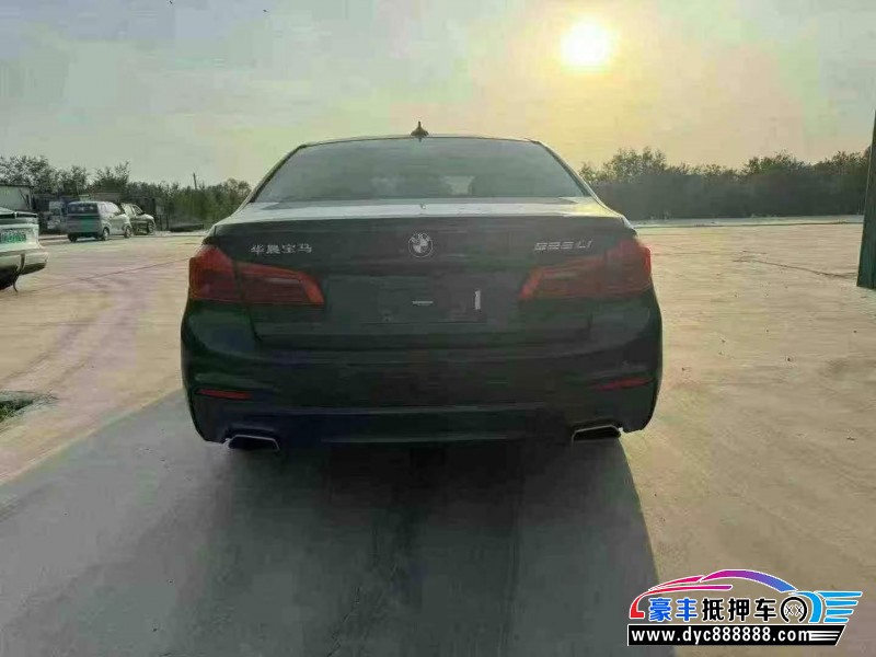 20年宝马5系轿车抵押车出售