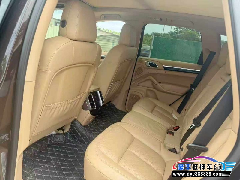15年保时捷卡宴轿车抵押车出售