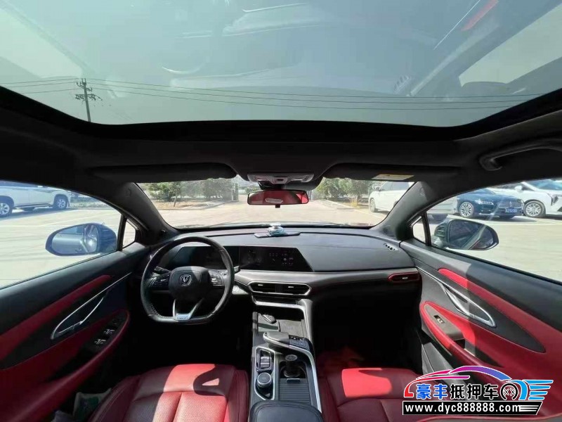 21年长安长安UNI轿车抵押车出售