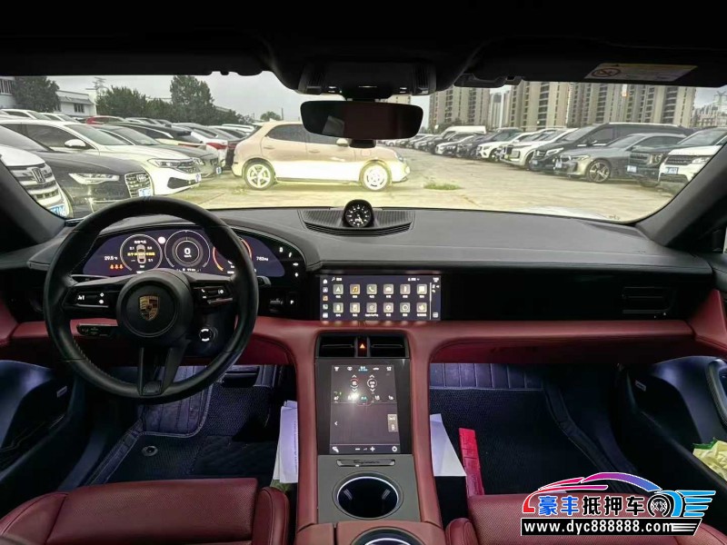 22年保时捷TaYcan轿车抵押车出售