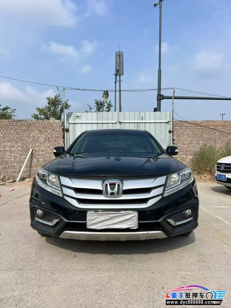 17年本田歌诗图轿车抵押车出售