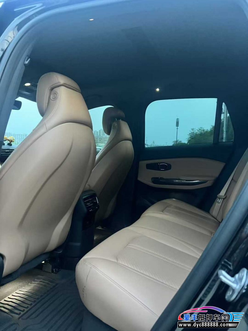 21年蔚来ES6轿车抵押车出售