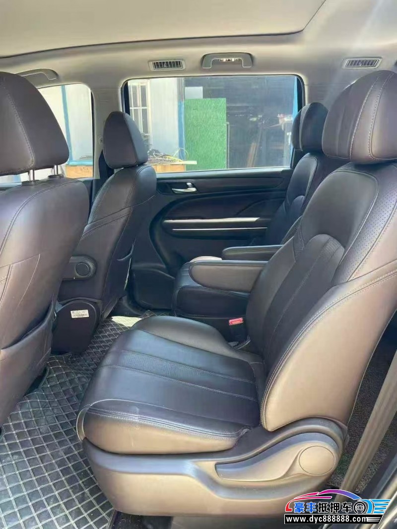 20年传祺m6轿车抵押车出售