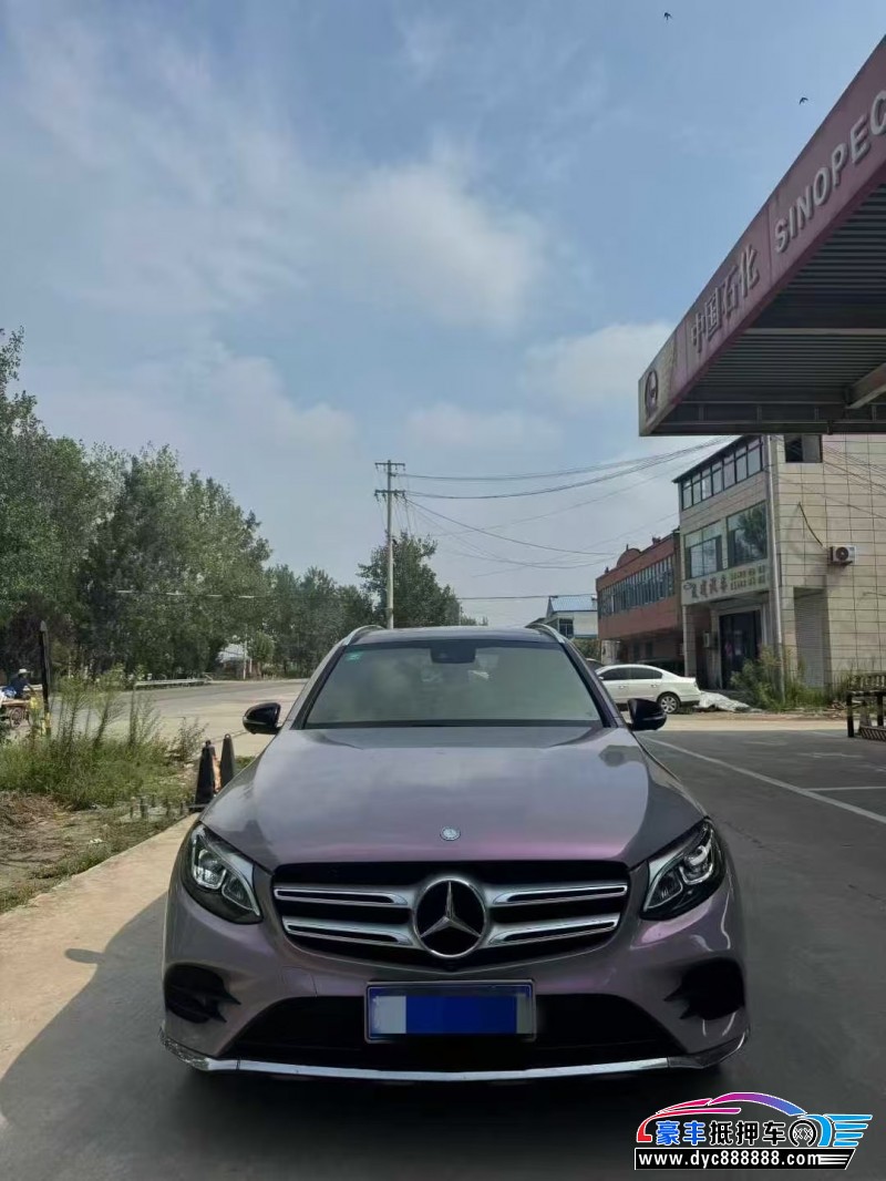 17年奔驰GLA轿车抵押车出售