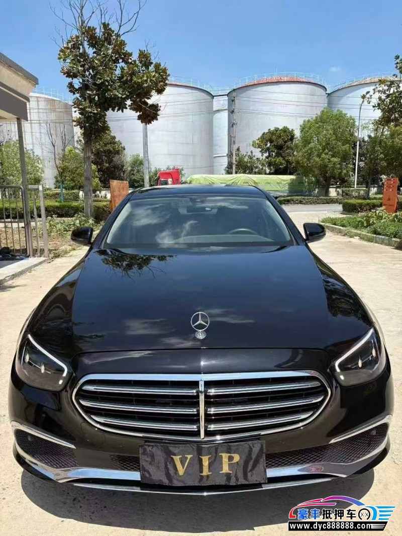 20年奔驰E轿车抵押车出售