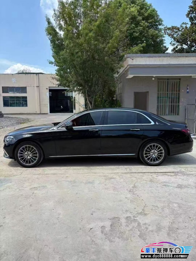 20年奔驰E轿车抵押车出售