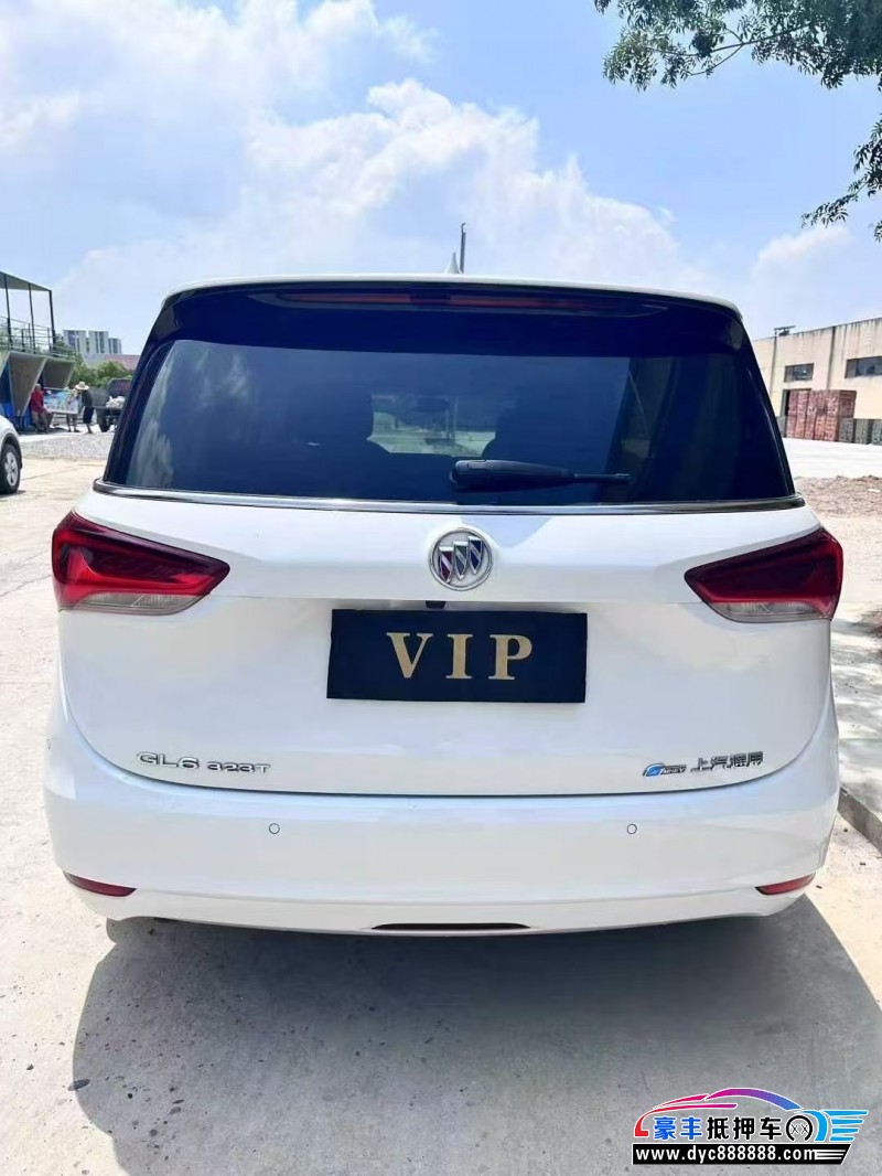 20年别克别克GL6轿车抵押车出售