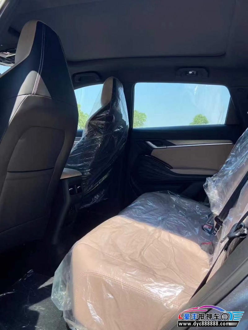 25年江淮QX轿车抵押车出售