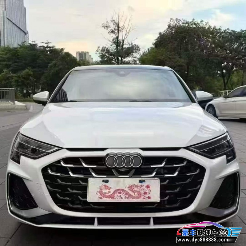 25年奥迪A3轿车抵押车出售