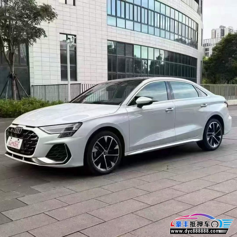 25年奥迪A3轿车抵押车出售