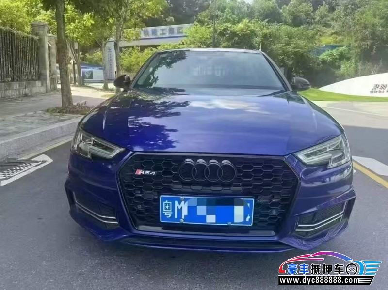 18年奥迪A4L轿车抵押车出售