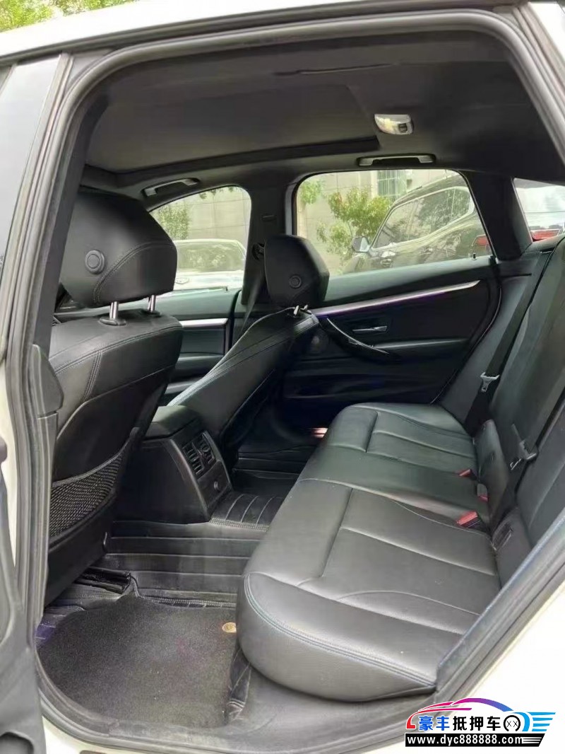 19年宝马3系轿车抵押车出售