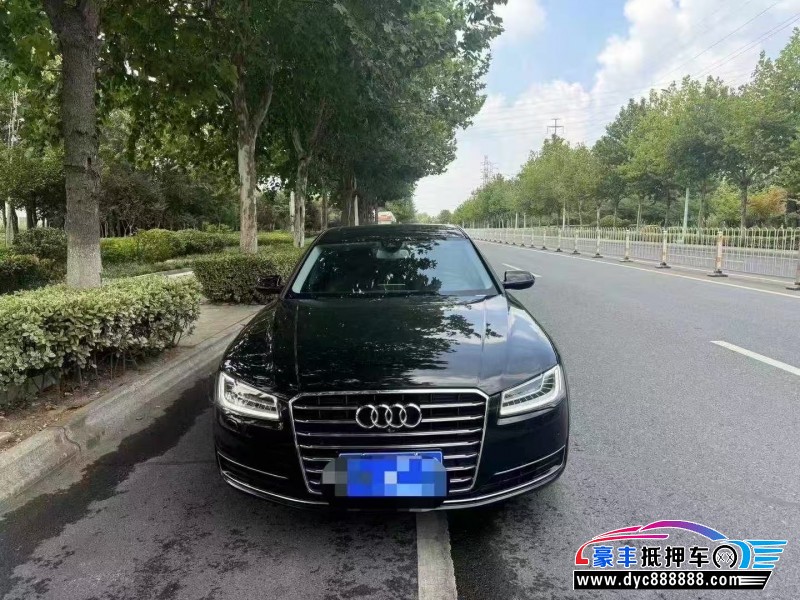 17年奥迪A8L轿车抵押车出售
