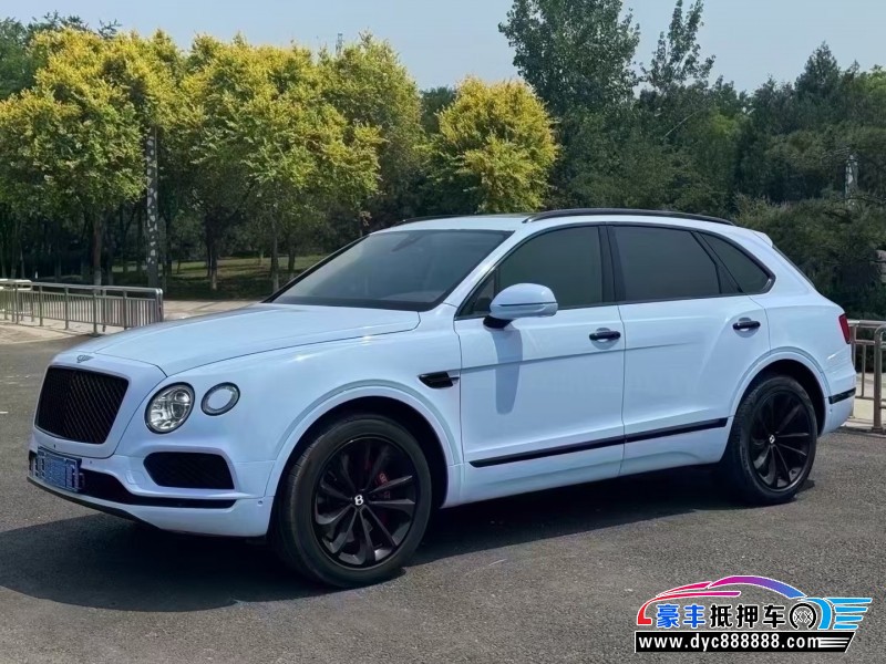 18年宾利添越轿车抵押车出售