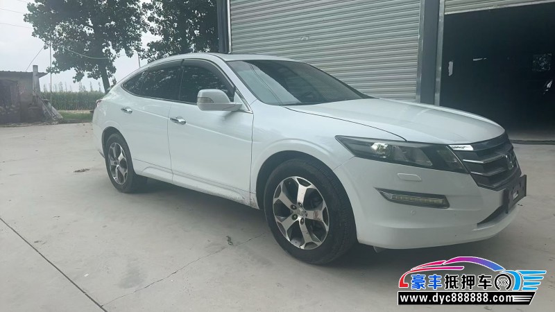 12年本田歌诗图轿车抵押车出售