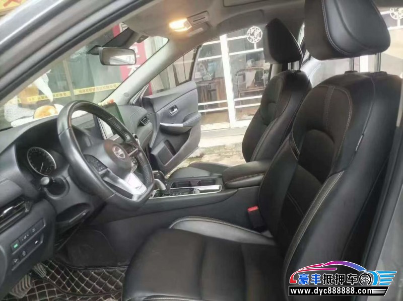 20年日产轩逸轿车抵押车出售