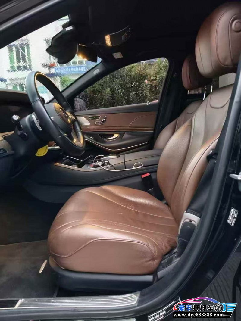 18年奔驰S轿车抵押车出售