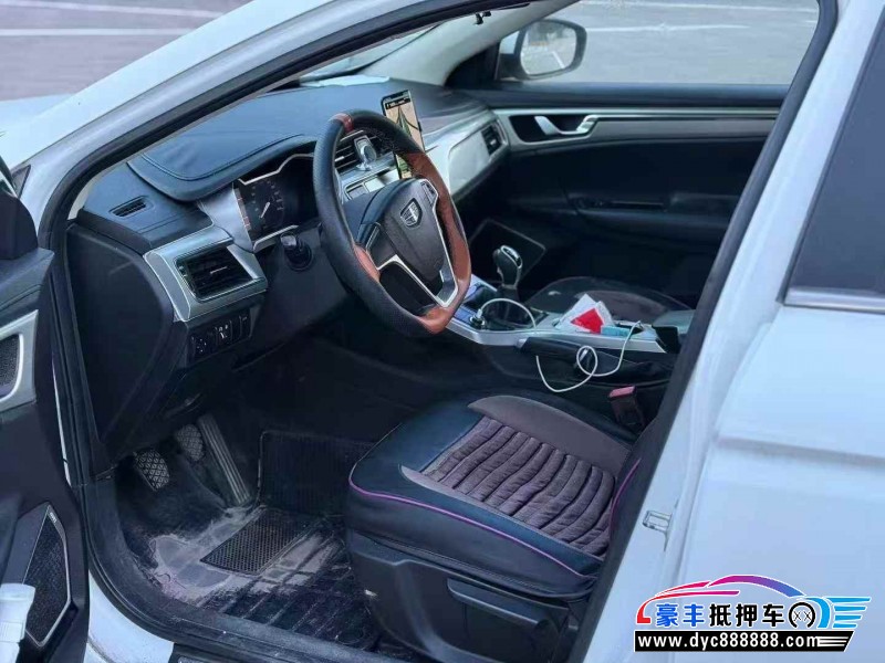 17年吉利帝豪轿车抵押车出售