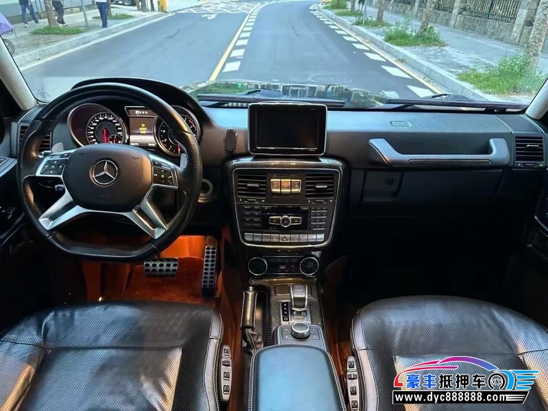 16年奔驰G轿车抵押车出售
