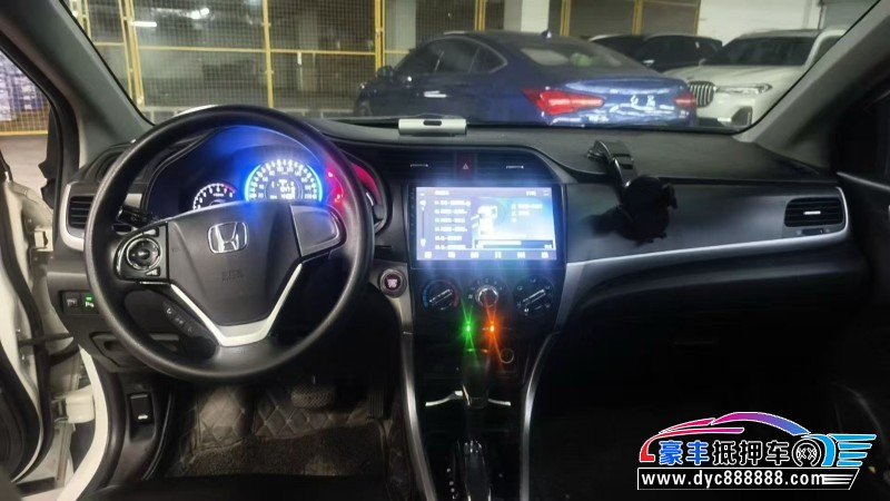 17年本田凌派轿车抵押车出售