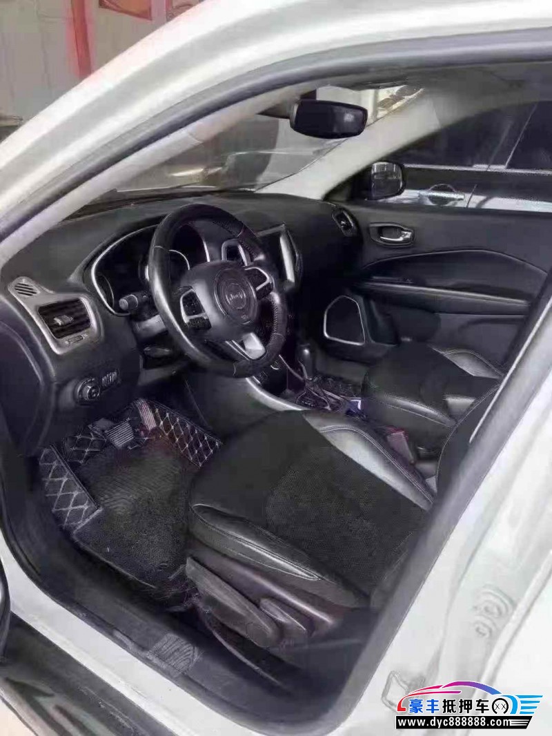 17年Jeep指南者SUV抵押车出售