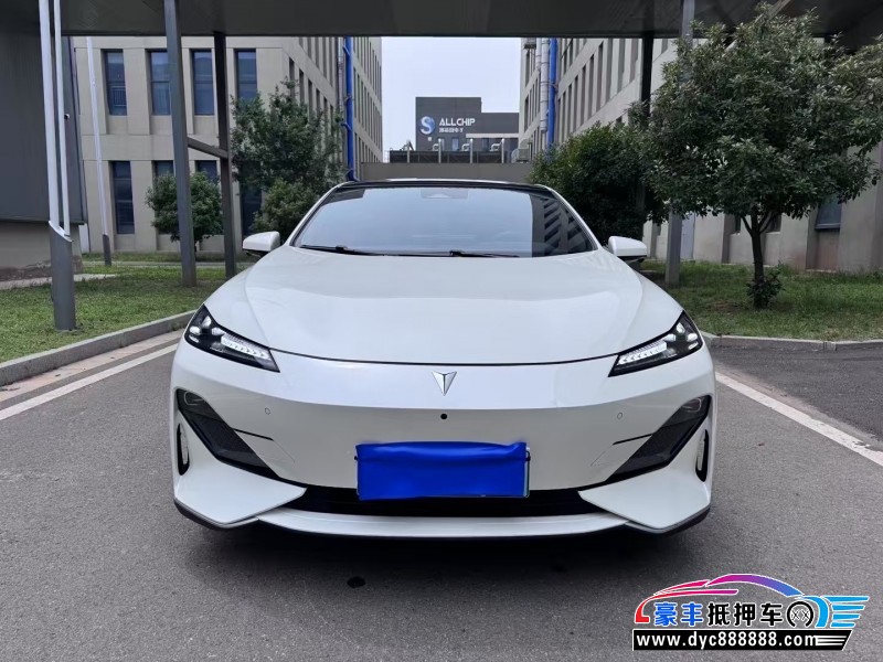 24年长安深蓝SL03轿车抵押车出售