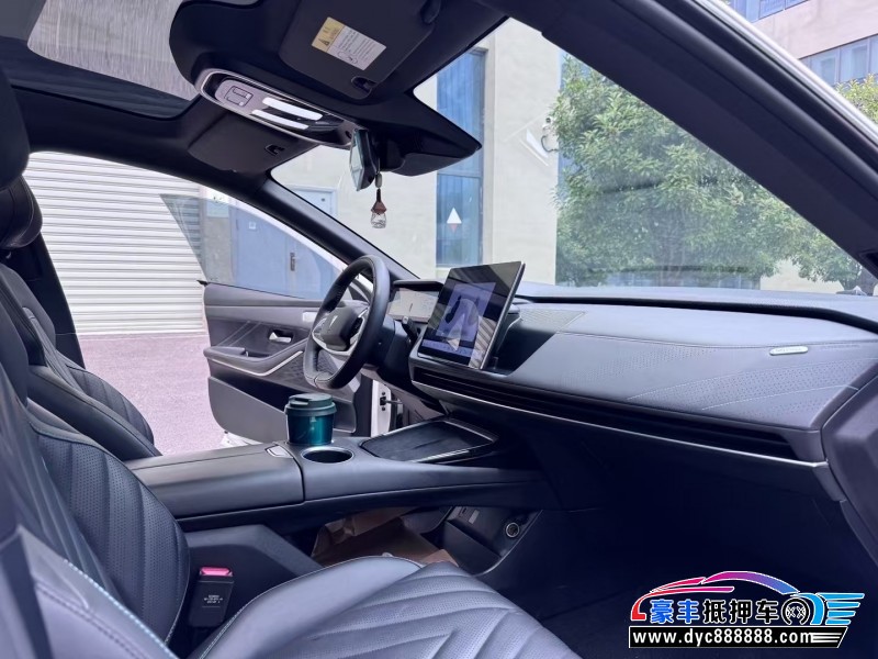 24年长安深蓝SL03轿车抵押车出售